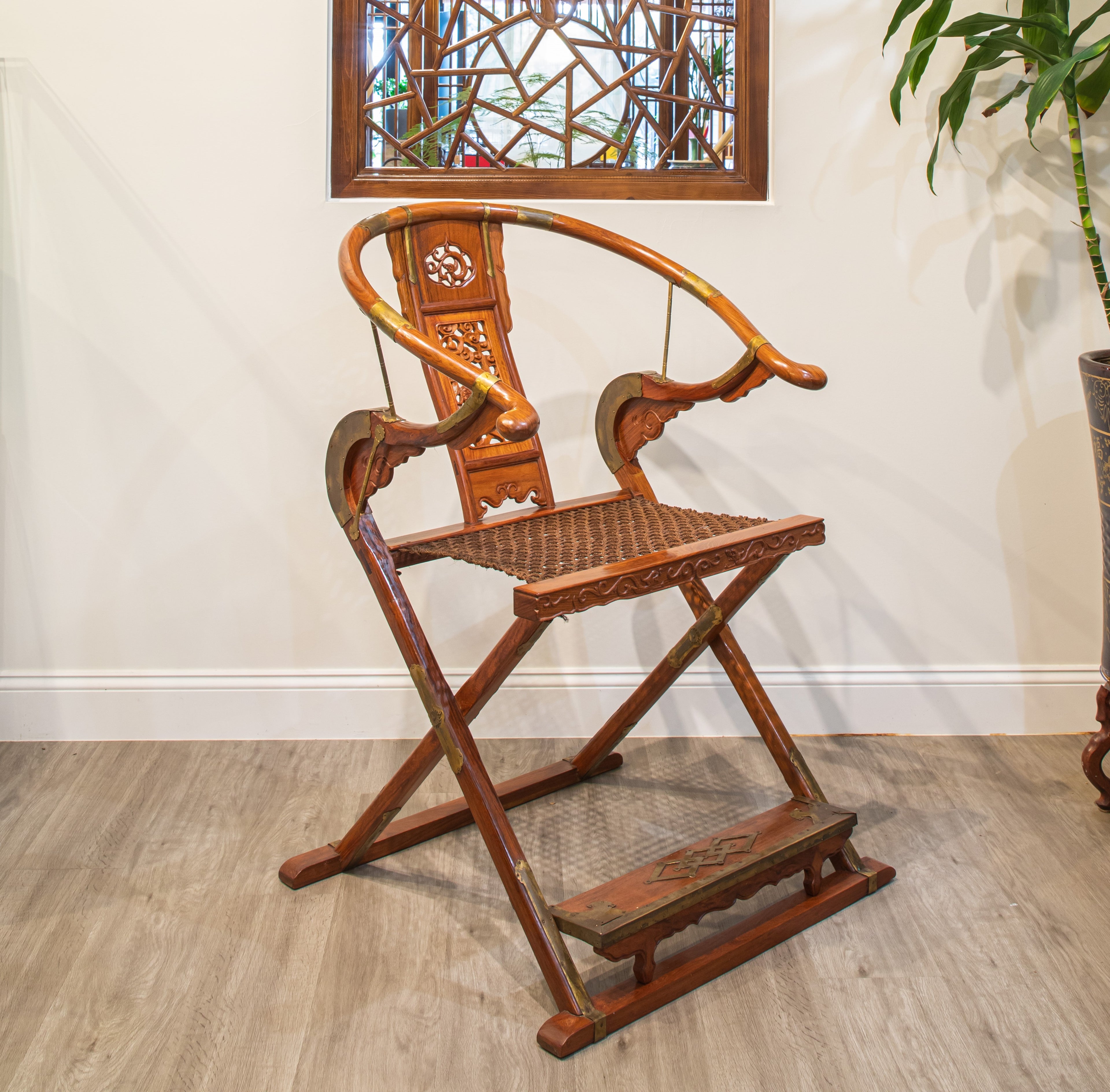 Chinese Rosewood Jiaoyi Folding Armchair