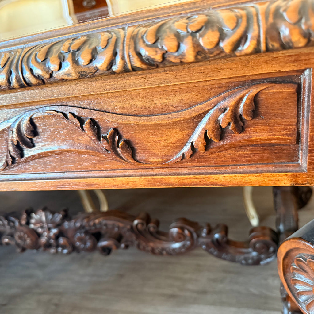 European Classical Carved Writing Desk