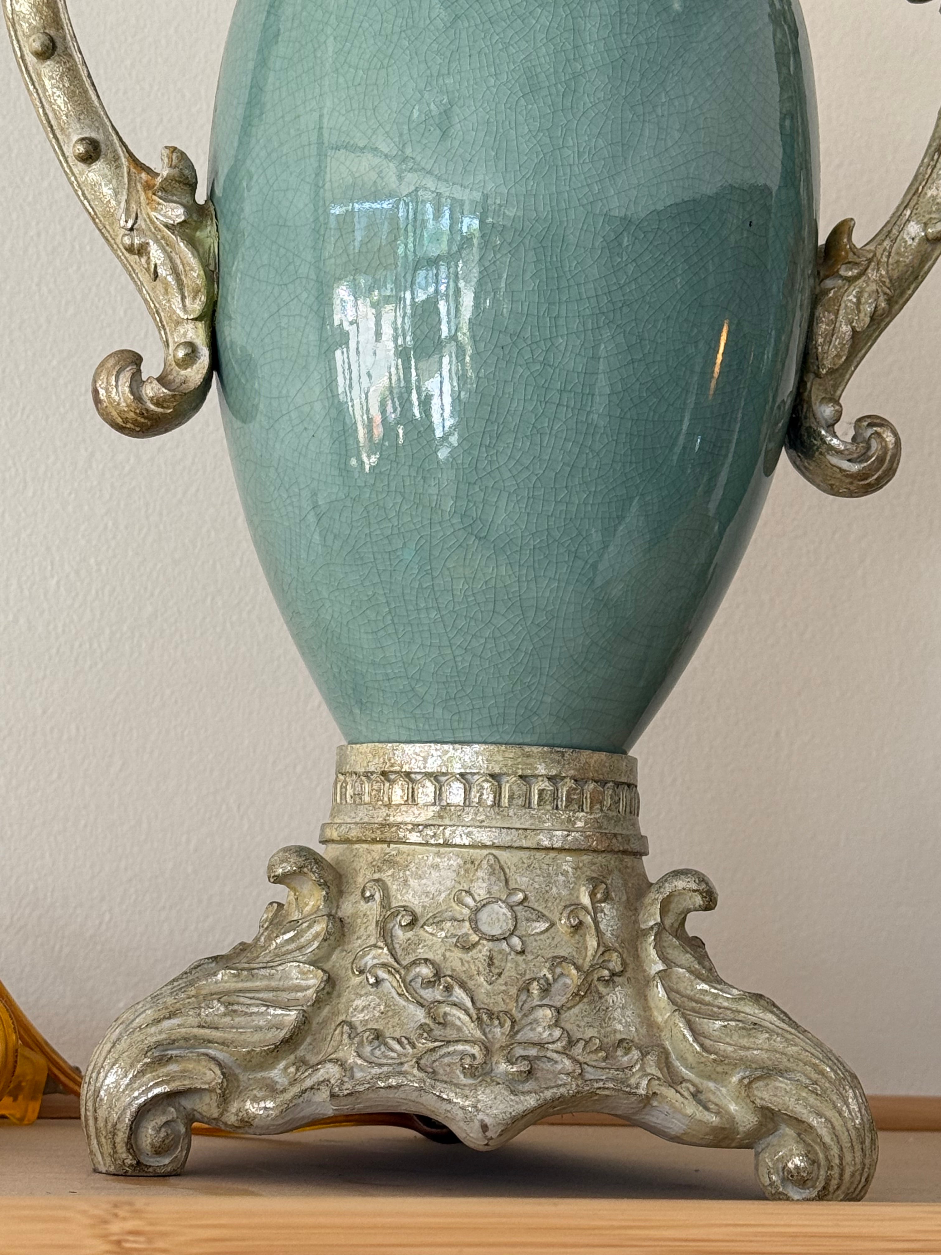 A Pair Of Vintage Porcelain Table Lamp
