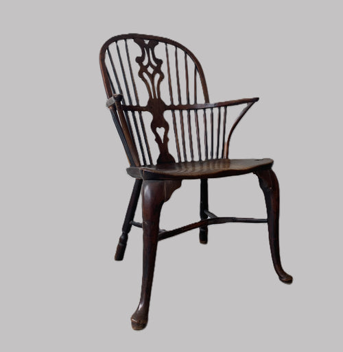18th Century Thames Valley Cabriole Leg Windsor Armchair