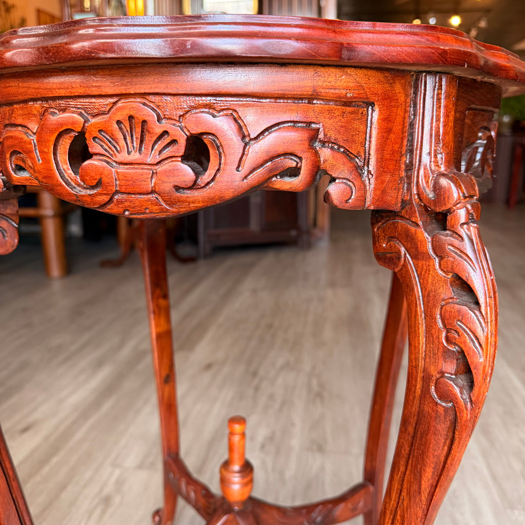 Vintage Chippendale Mahogany Carved Plant Stand/ Pedestal