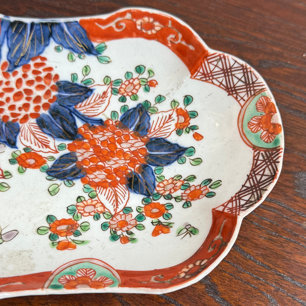 Vintage Japanese Imari Style Porcelain Dish – Hand Painted Floral Plate 7.5"
