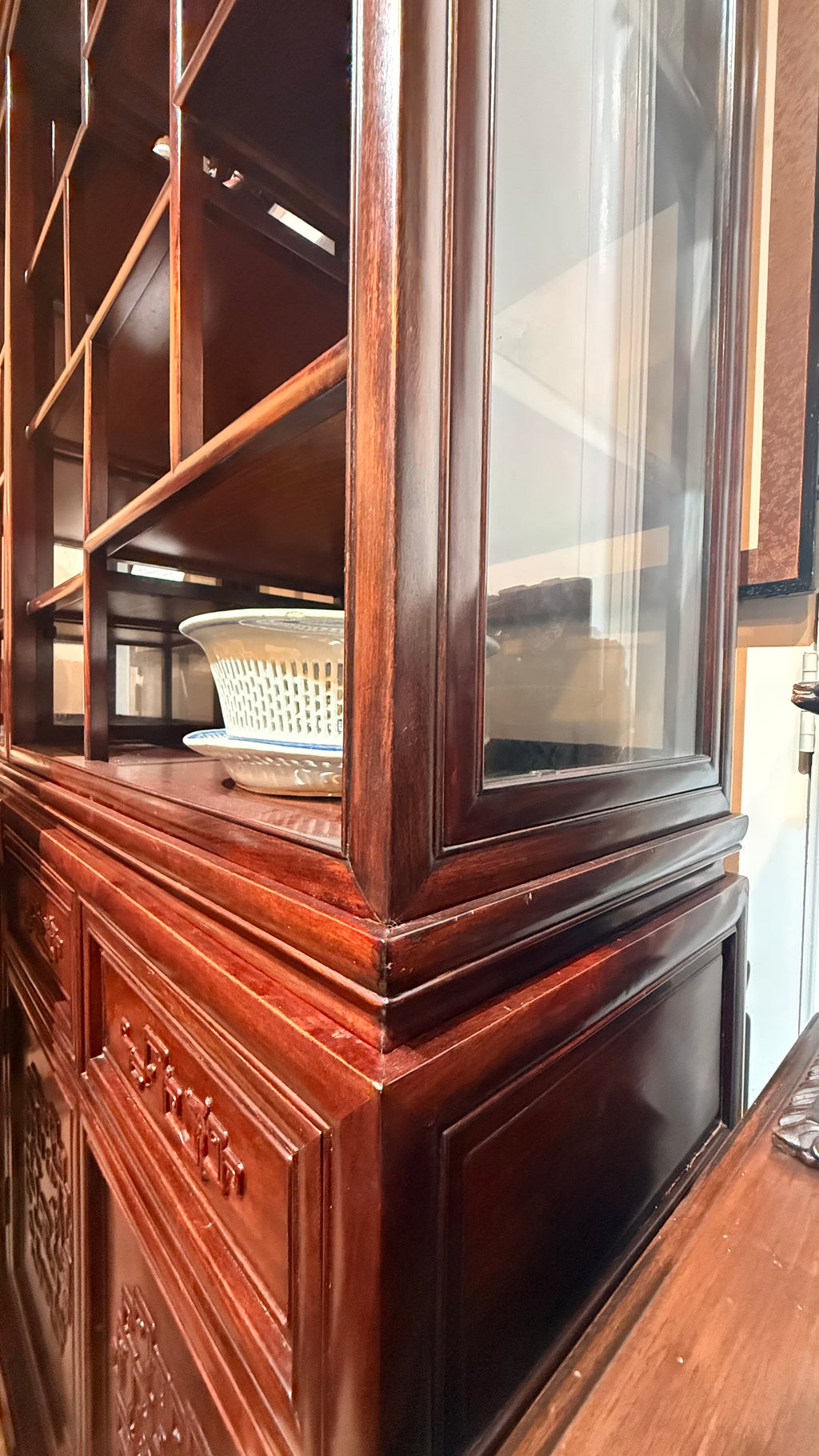 Chinese Rosewood Display Cabinet with Glass Panels