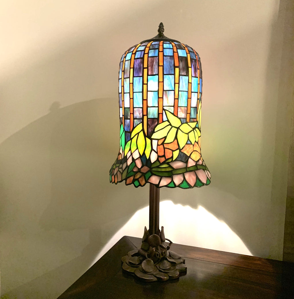 Vintage Tiffany Style Table Lamp