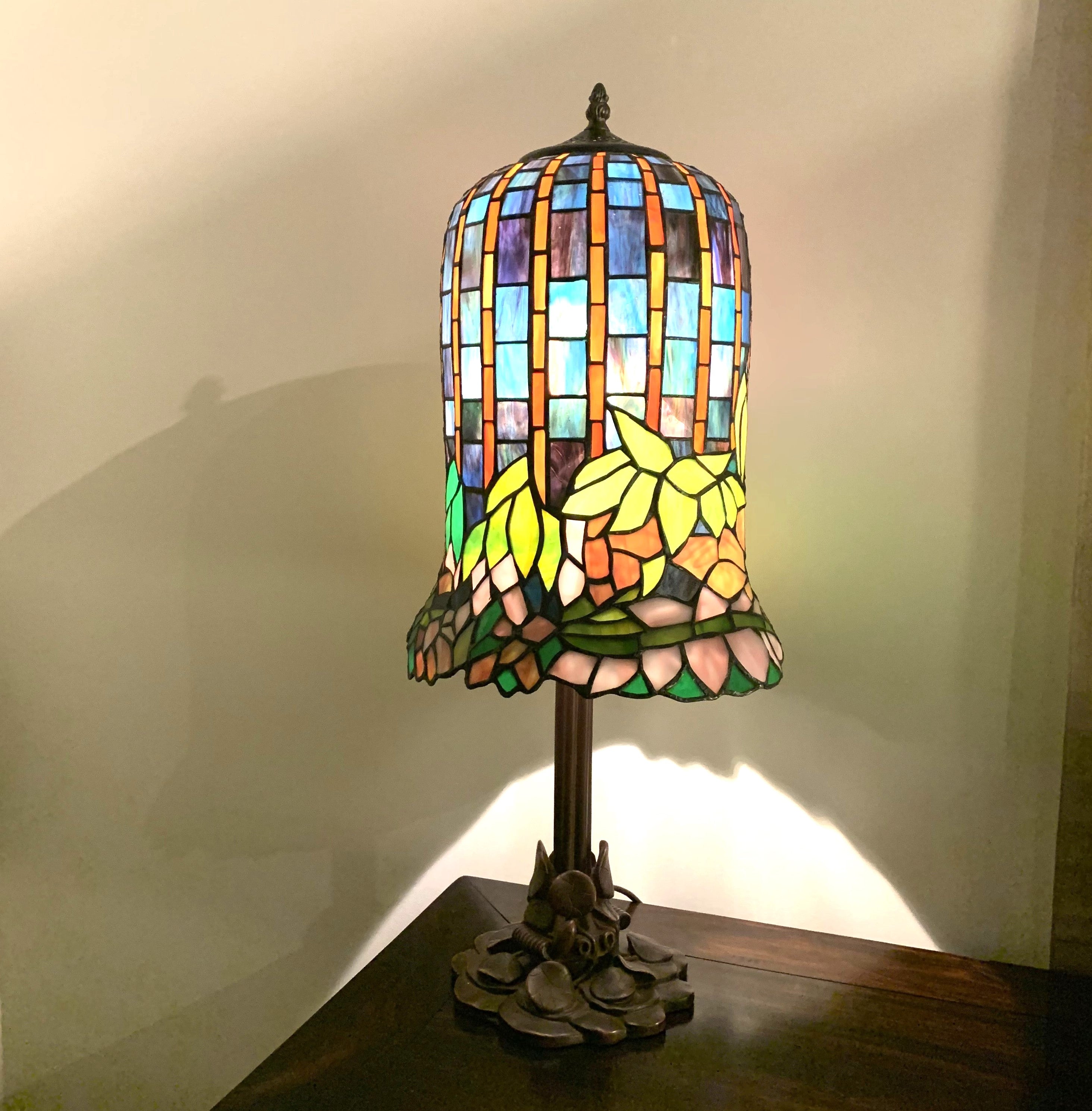 Vintage Tiffany Style Table Lamp